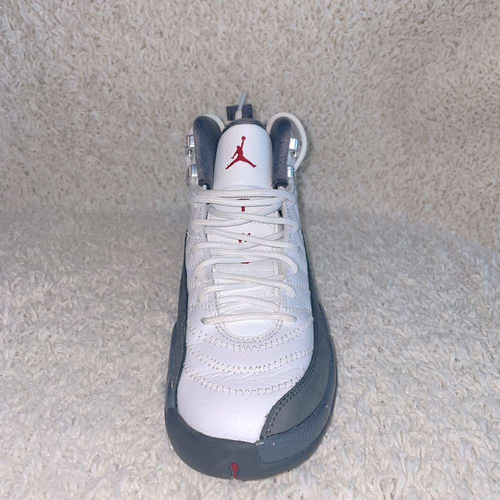 Jordan 12 size 6 1/2 youth